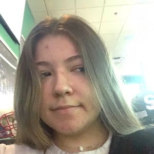 Meet your Posher, Briana